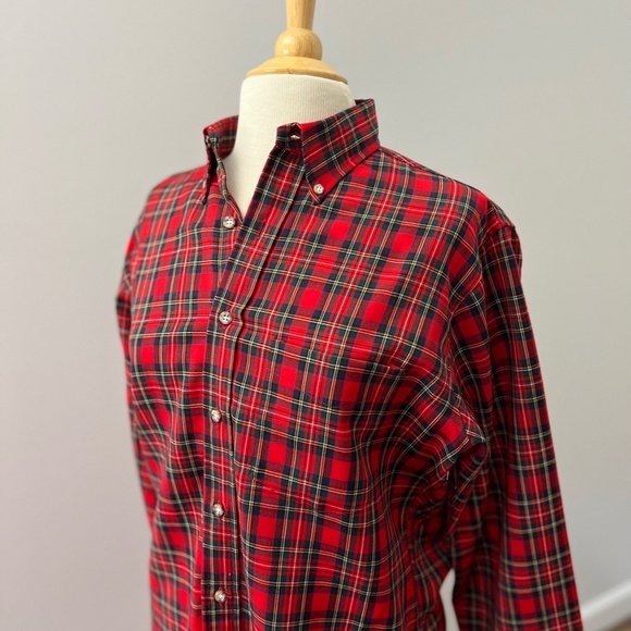 EUC Pendleton Royal Stewart Tartan Pure Virgin Wool Button Down Sz M - Picture 2 of 12